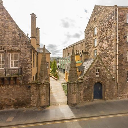 Guestready - Elegant 2Br Period Flat In Oldtown Appartement Edinburgh Buitenkant foto