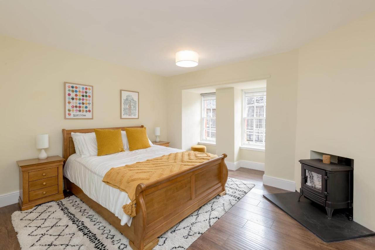 Guestready - Elegant 2Br Period Flat In Oldtown Appartement Edinburgh Buitenkant foto