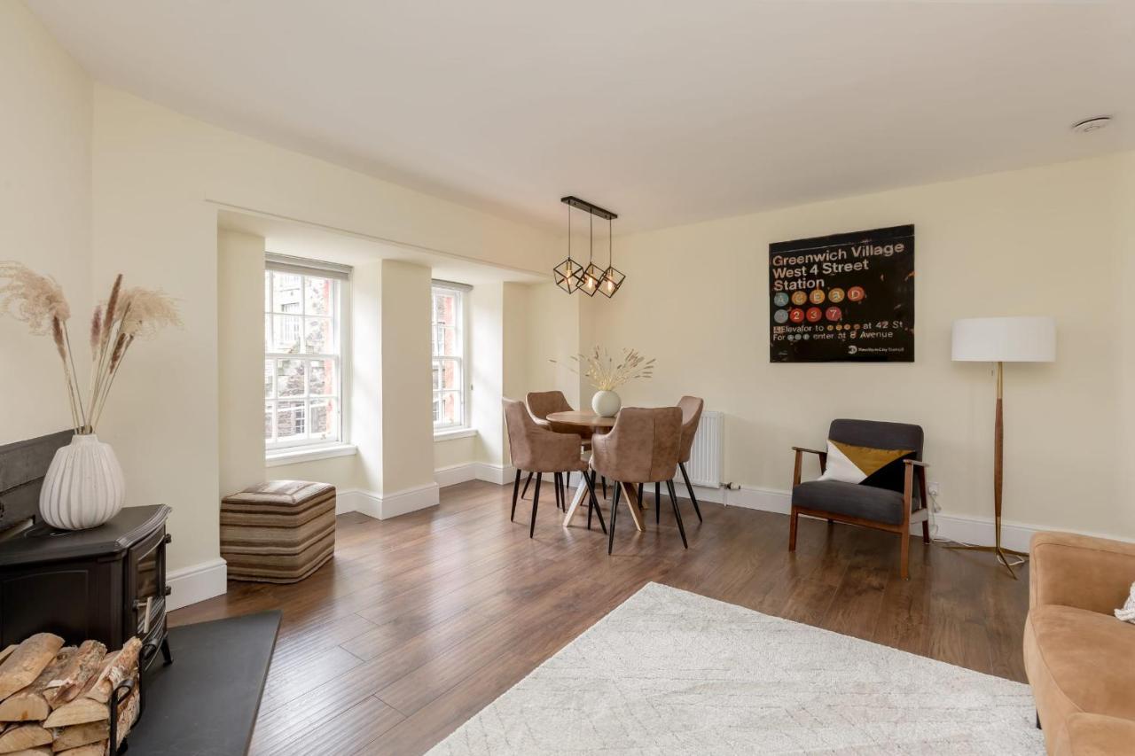 Guestready - Elegant 2Br Period Flat In Oldtown Appartement Edinburgh Buitenkant foto
