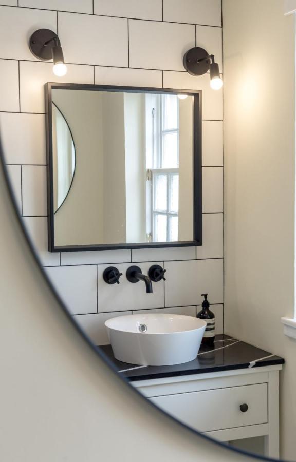 Guestready - Elegant 2Br Period Flat In Oldtown Appartement Edinburgh Buitenkant foto
